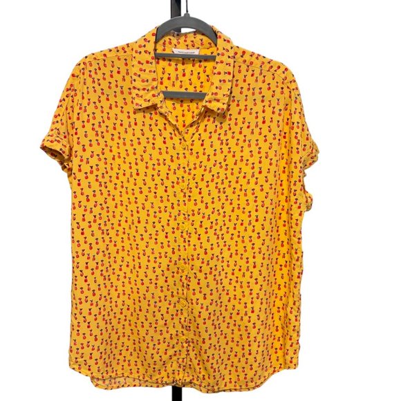 beachlunchlounge Tops - Beachlunchlounge Pineapple Print Button Down Short Sleeve Top Yellow